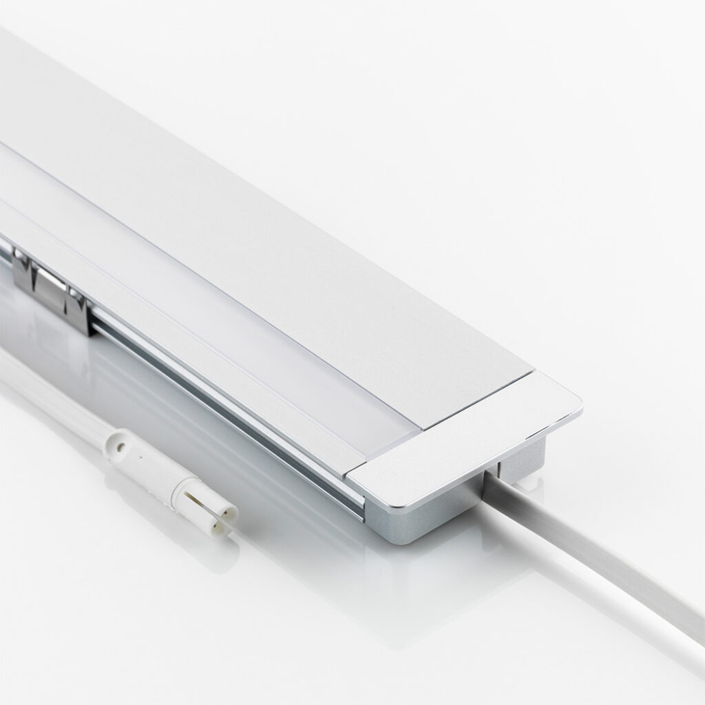 Moderne LED-Beleuchtungseinheit in elegantem Design, ideal für durchdachte Raumkonzepte