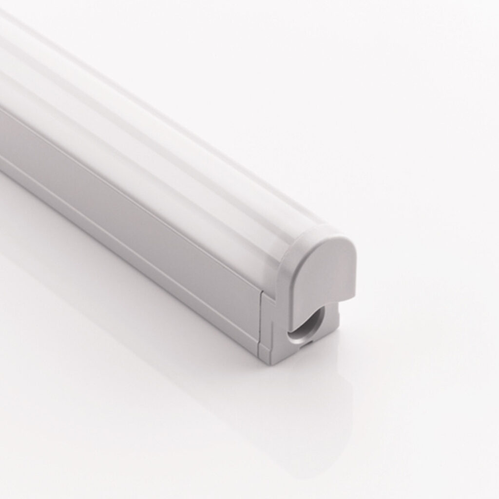 Effiziente LED-Leuchte in modernem Design, ideal für Küchen- und Möbelbeleuchtung